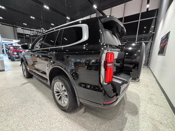 Купить Tank 500 Черный 2.0hyb 4WD AT (299 л.с.) от 6599000 ₽. в Пензе