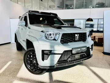 Купить Tank 700 Серый 3.0hyb 4WD AT (517 л.с.) от 12699000 ₽. в Пензе